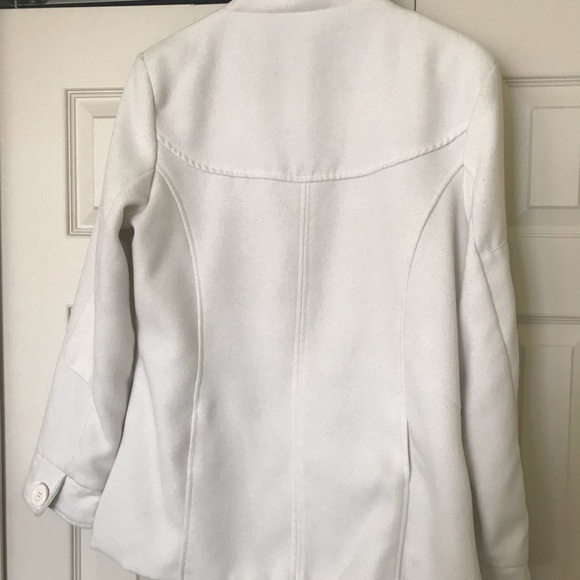 Coat - Picture 3 of 8